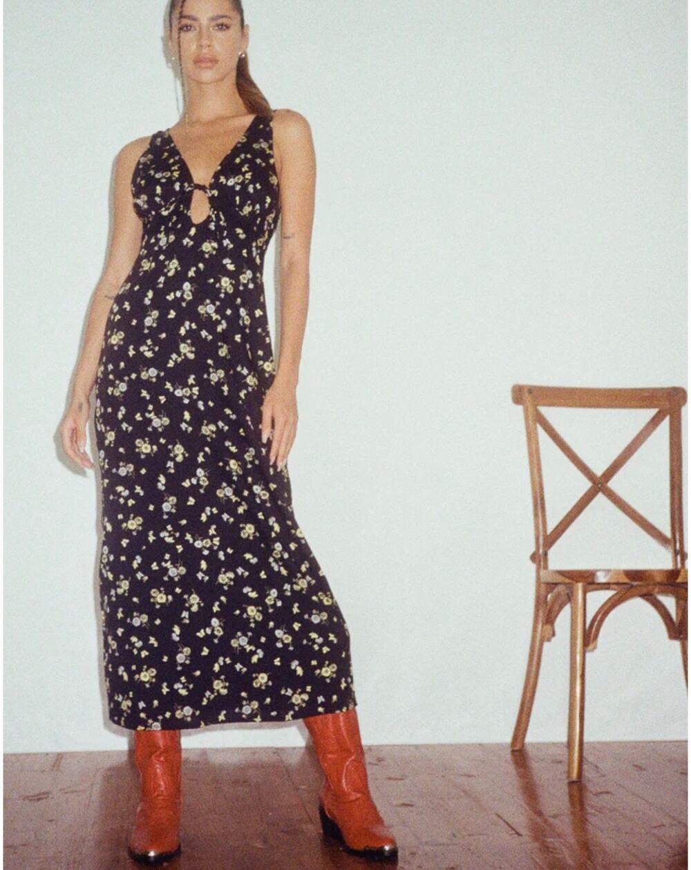 New motel Sage Cotina dress flower buds black flock size small - Picture 1 of 6